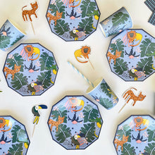 Load image into Gallery viewer, Tropical Animals Party Bags (Set of 8)