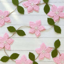 Load image into Gallery viewer, Pink flower garland with green leaves felt - Pooka Party